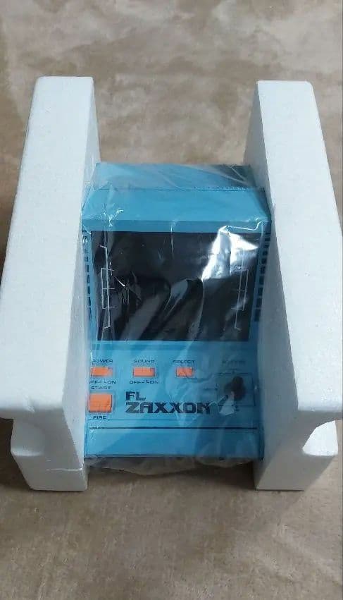 レア】FL ZAXXON ザクソン バンダイ 昭和レトロ 本体 - メルカリ