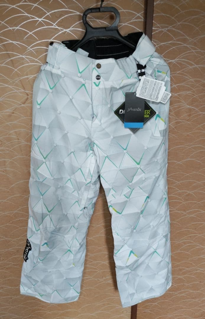 c 新品タグ付き Phenix フェニックス パンツ a 新品タグ付き Phenix フェニックス パンツ phenix(フェニックス