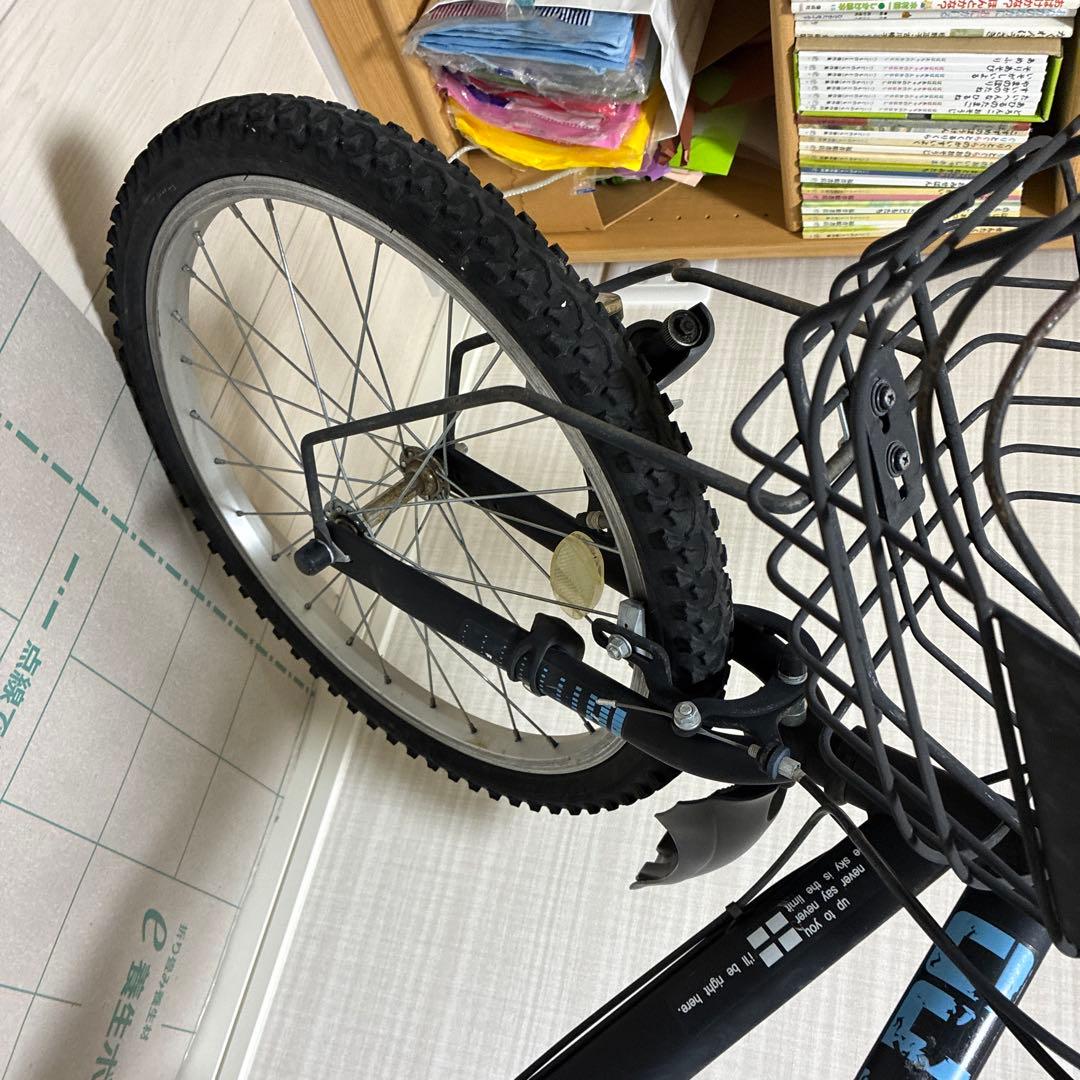 大阪 引き取り限定 黒い子供用自転車 前カゴ付き 大阪 引き取り限定