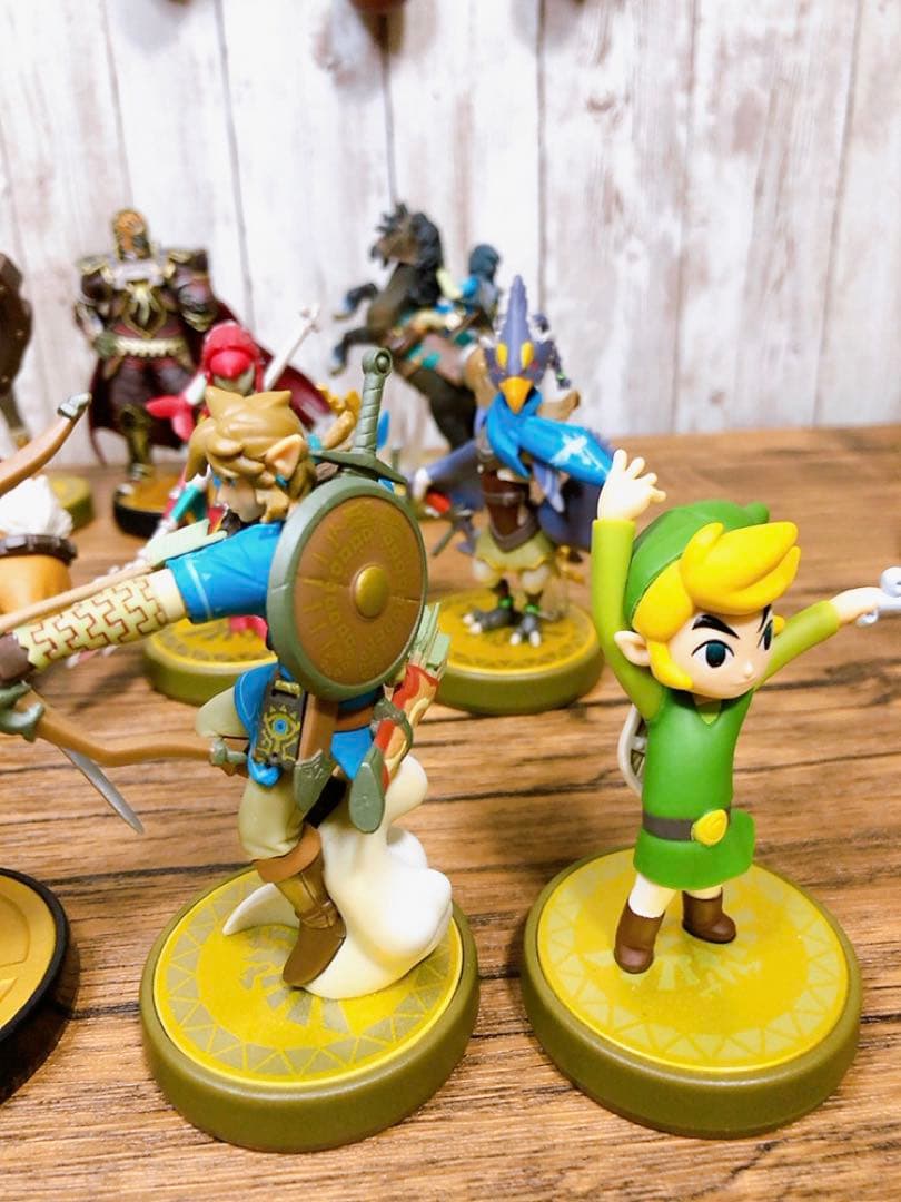 B ゼルダの伝説ティアキンブレワイアミーボ amiibo13体セットリンク