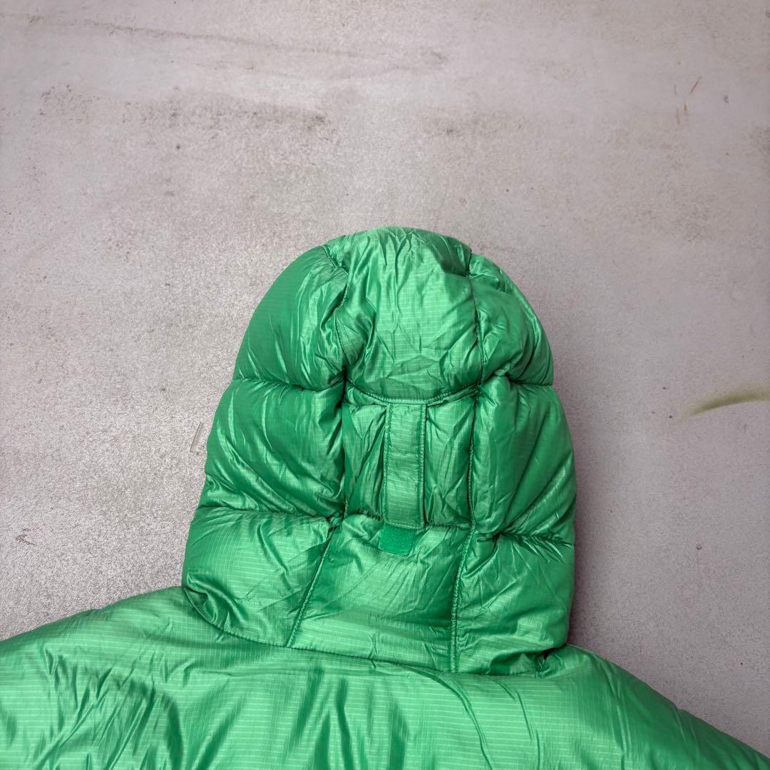 00s Columbia 2tone グリーン ダウンジャケット tech ロゴ