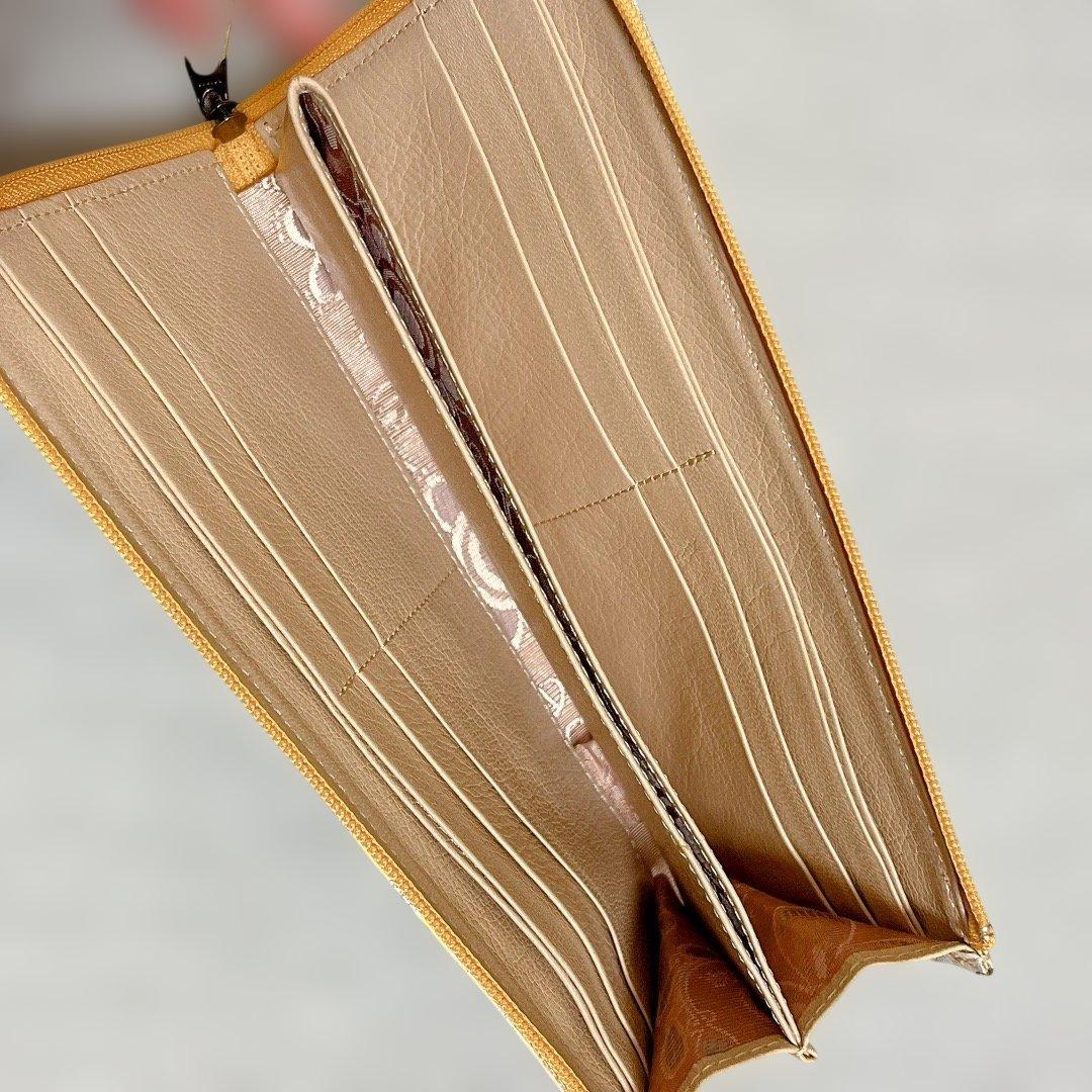 未使用美品 Buona Fortuna ハンドメイド 長財布 ラメフラワー