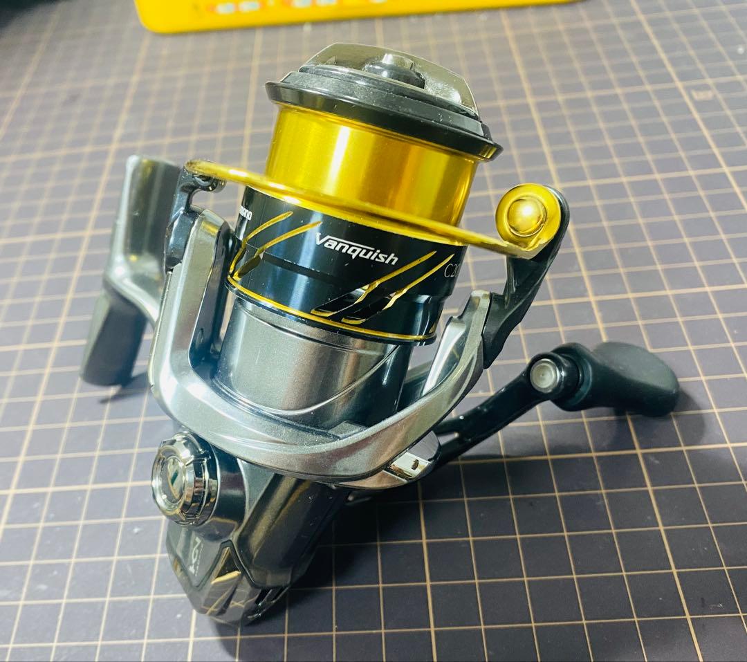 シマノShimano 16ヴァンキッシュVanquish C2000S リール Amazon | シマノ(SHIMANO) スピニングリール 16 ヴァンキッシュ C2000S
