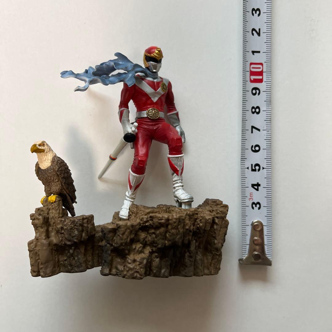 黒十字軍ポーチと戦隊ヒーロー ジオラマフィギュア セット - メルカリ