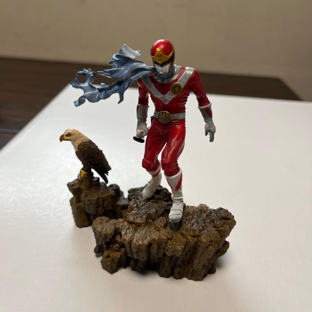 黒十字軍ポーチと戦隊ヒーロー ジオラマフィギュア セット - メルカリ