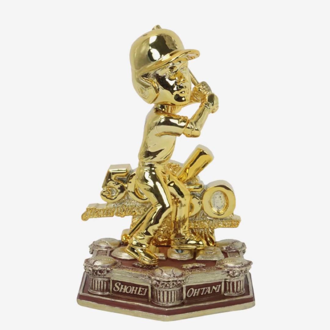 大谷翔平 【限定】ボブルヘッド　ゴールド　50/50　ゴールデン　ドジャース Amazon.co.jp: 大谷翔平 ドジャース バブルヘッド人形, 50/50記念