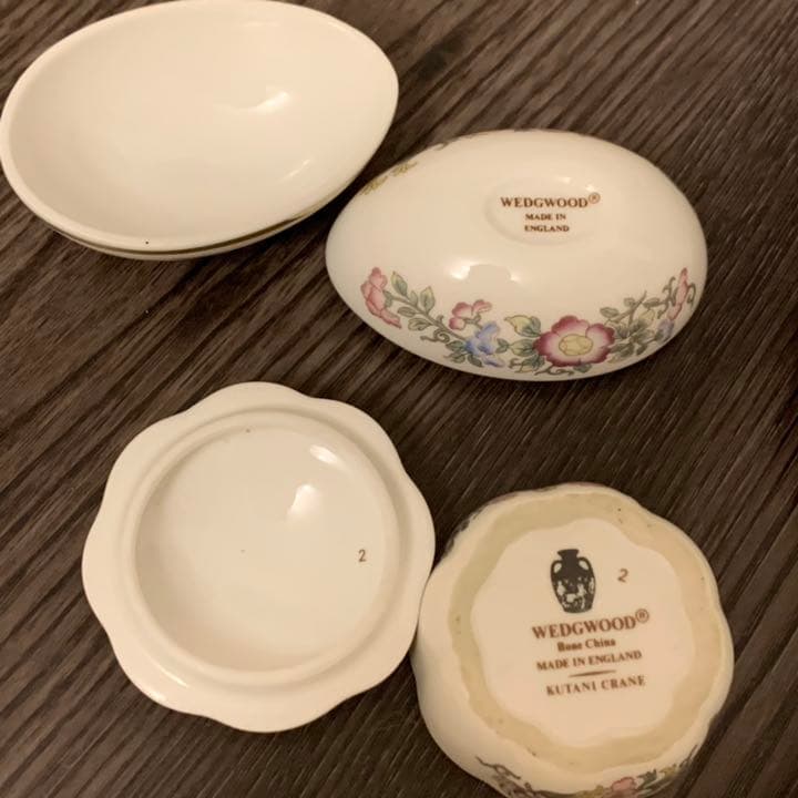 WEDGWOOD クタニクレーンミニチュアセット - メルカリ