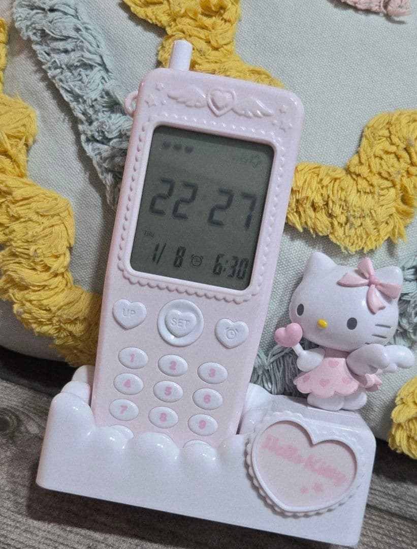 中古 】サンリオ ガラケー形置き時計 ハローキティ - メルカリ