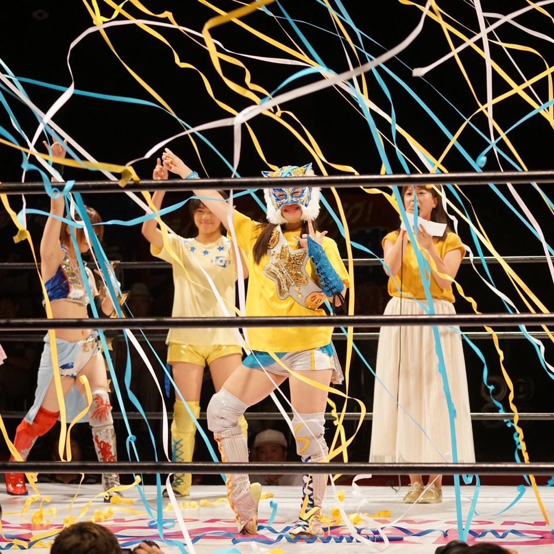 スターダム スターライト・キッド 直筆サイン入り 試合使用マスク 初期