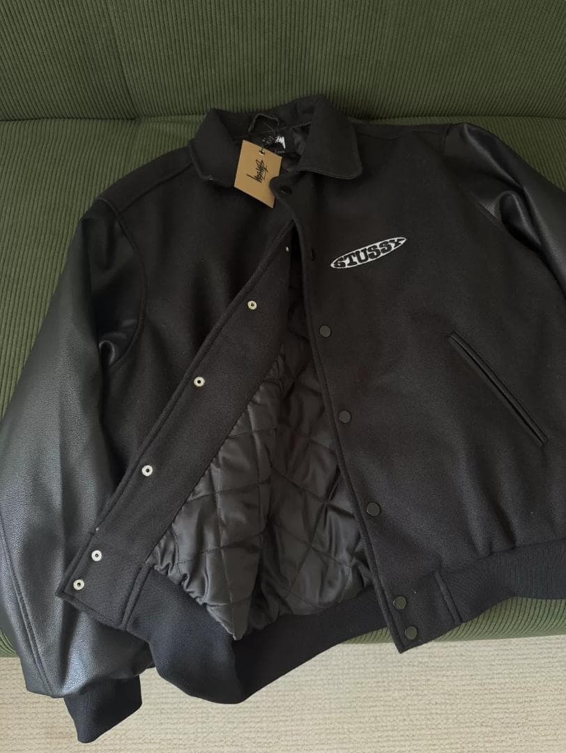 STUSSY 地球儀 バーシティジャケット 25FW メンズ Mサイズ - メルカリ