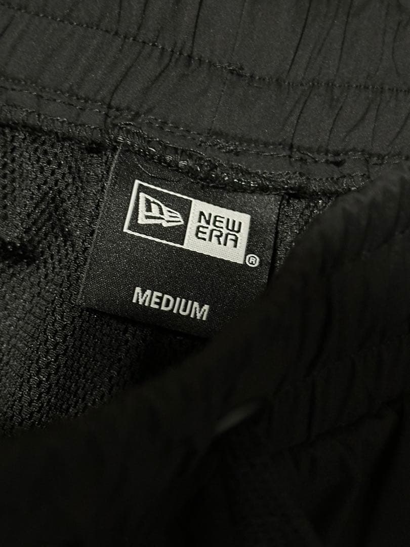 NEW ERA スノートラックウェア 上下セット Mサイズ