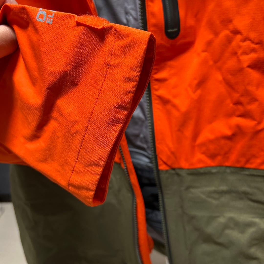 マウンテンハードウェア DRY.Q マウンテンパーカー スノーボードウェア