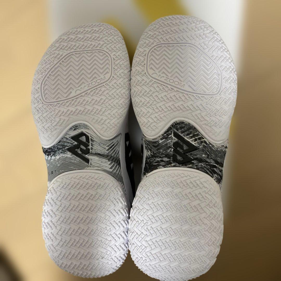 新品未使用】タグ付きNIKEジョーダンワンテイクII黒白CW2457-100