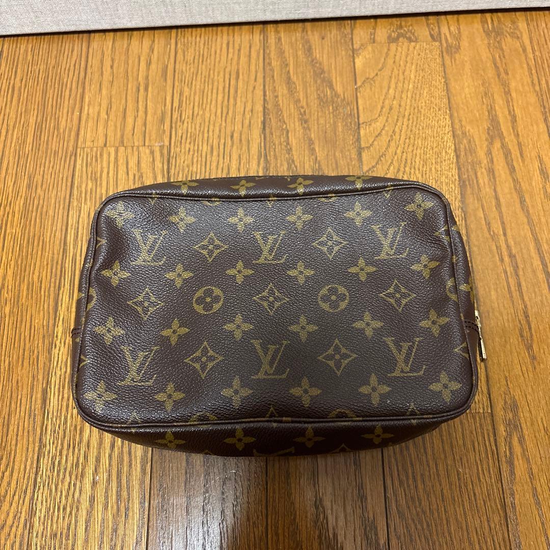 ルイヴィトントゥルーストワレット23ポーチ M47524モノグラム 白タグ LOUIS VUITTON（ルイ・ヴィトン） 【ルイヴィトン】トゥルースト