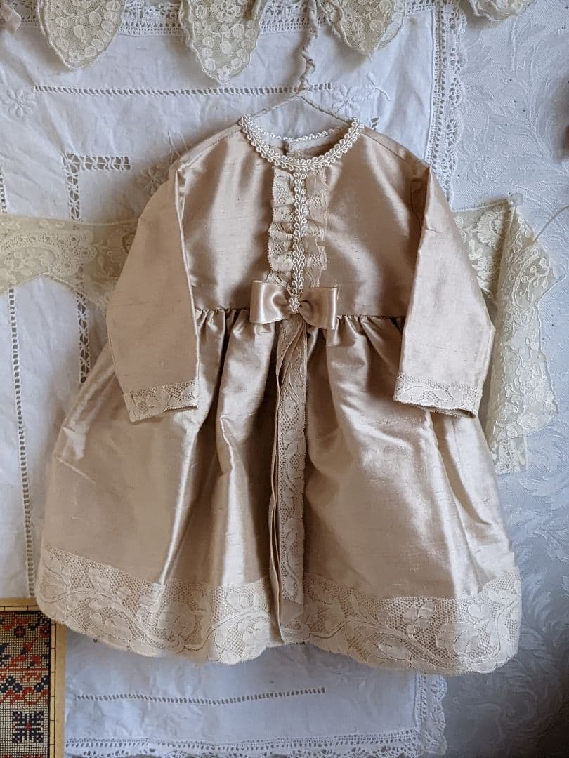 k】アンティークビスクドール用のワンピース 52cmぐらい用