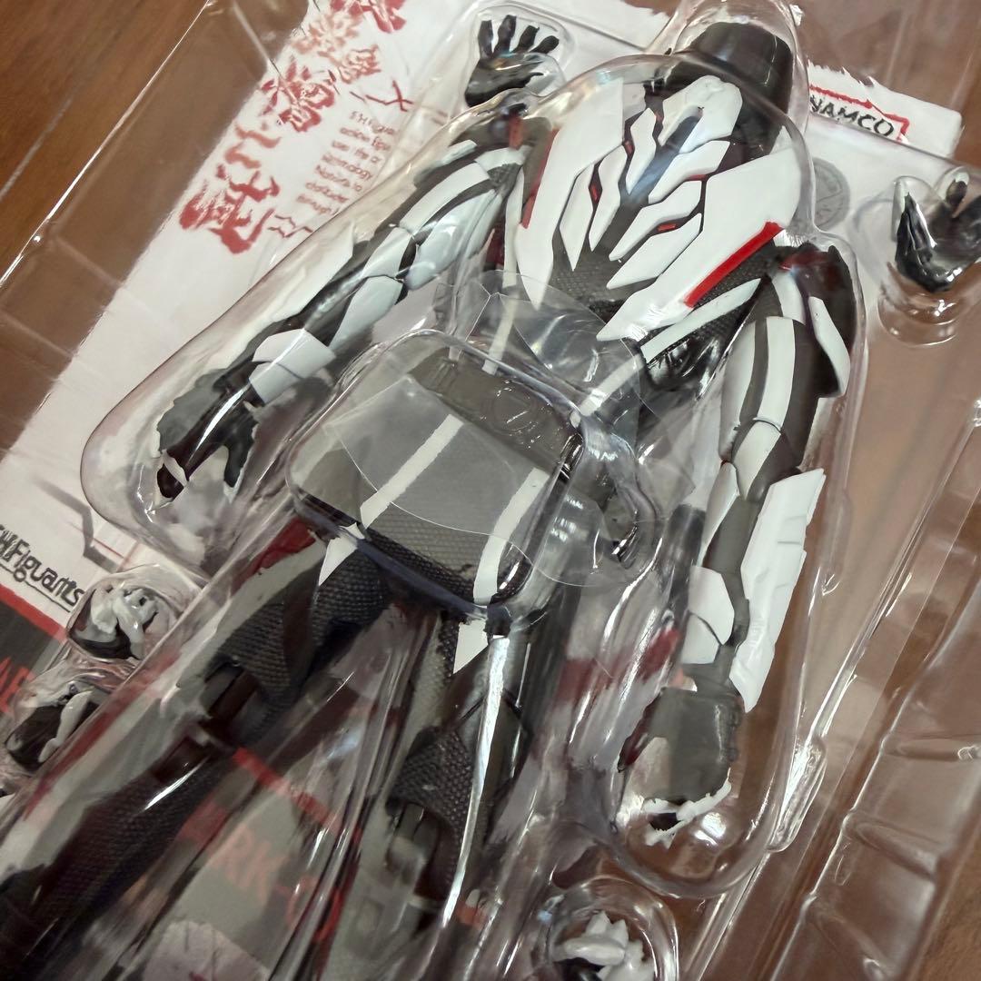 未使用】S.H.Figuarts 仮面ライダーアークワン　ゼロワン