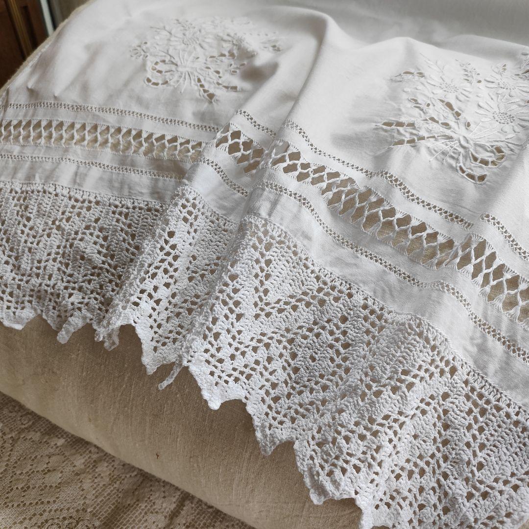 お花とリボンのブーケ 白糸手刺繍目隠しカーテン H160 お花とリボンの お花