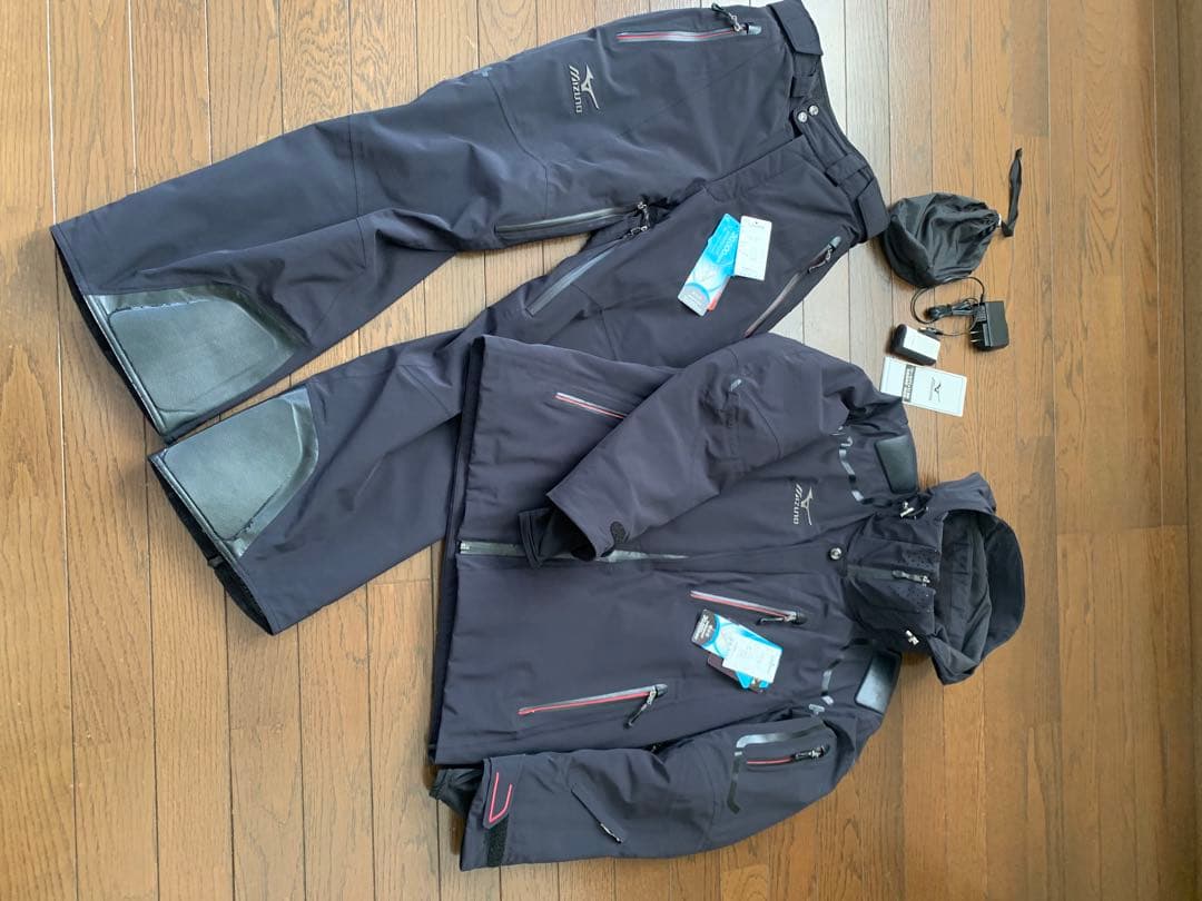 ミズノ スキーウェアセット ヒーター付 上位モデル 1/2 ジャケット画像 ミズノ（MIZUNO）（キッズ）ジュニア スキーウェア ブレスサーモ