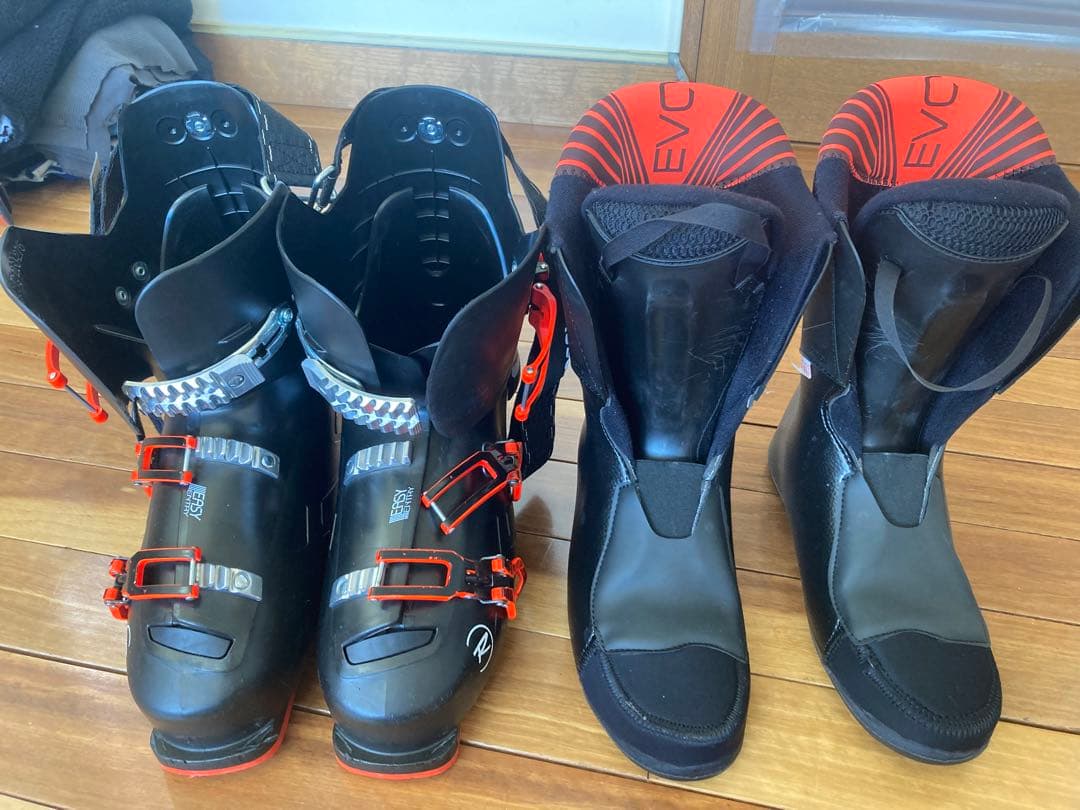 ROSSIGNOLロシニョールEVO70 スキーブーツ　27.5cm