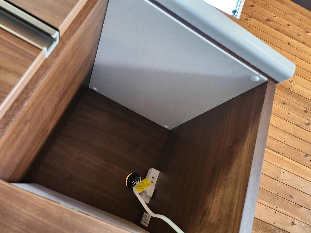 中古品】古賀家具・食器棚・セイント（90サイズ） 食器棚 古賀家具