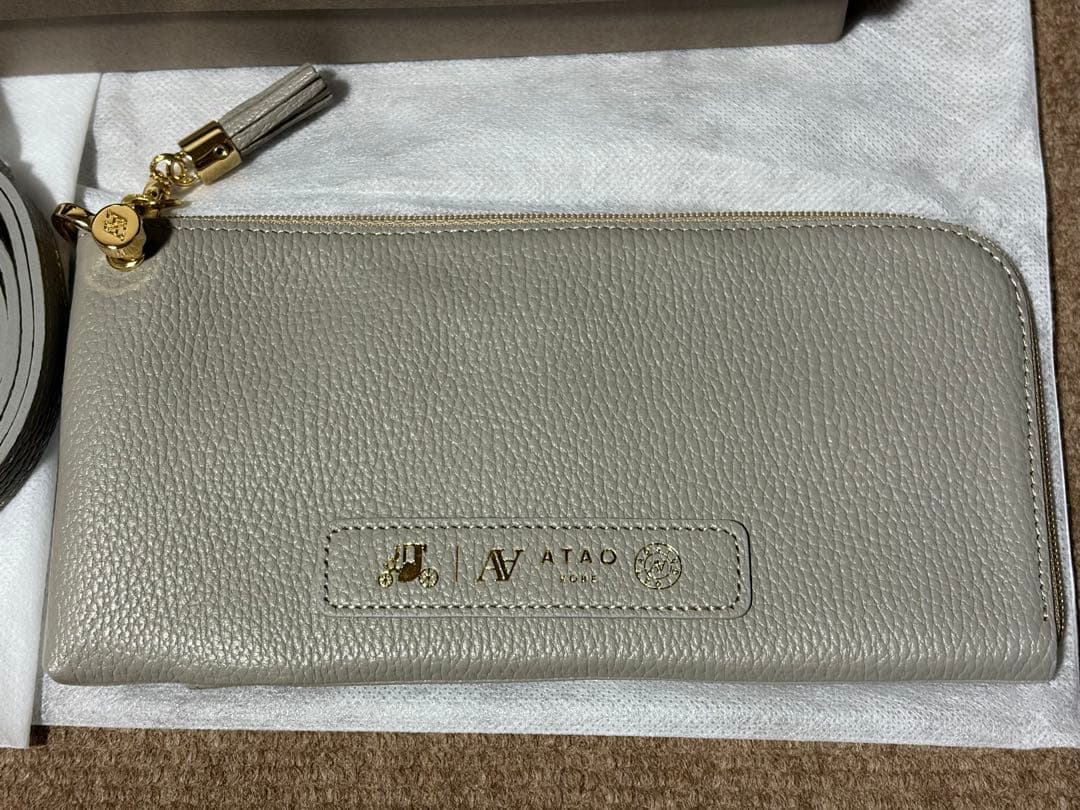 ☆ゆずさま専用☆ アタオ バティ 長財布 お財布ポシェット スマホ