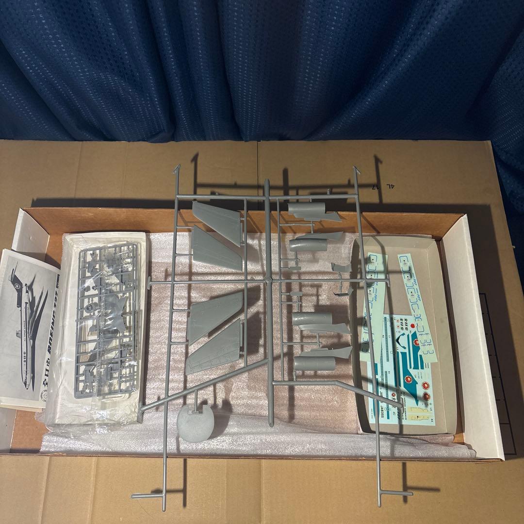 KMC 1/72 B727-200 アメリカン航空 全日空