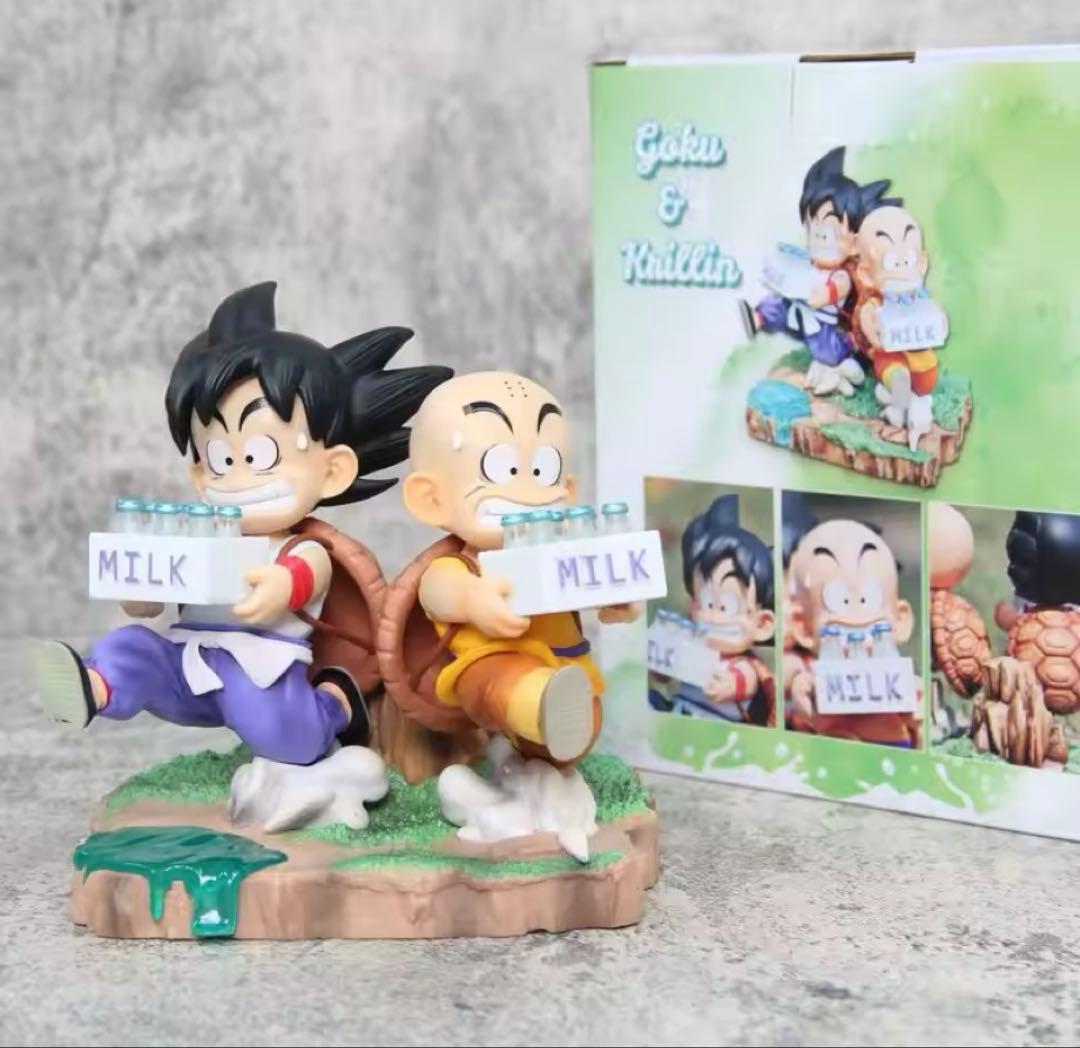 新品未使用 ドラゴンボール フィギュア 孫悟空 クリリン 牛乳配達 修行