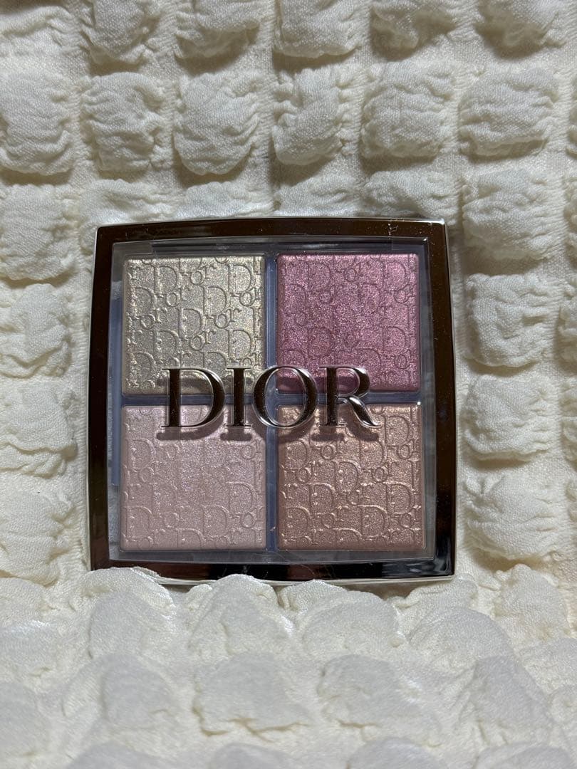 DIOR 004 Rose Gold ハイライトパウダー 旧】ディオール バックステージ フェイス グロウ パレット 004 ローズ