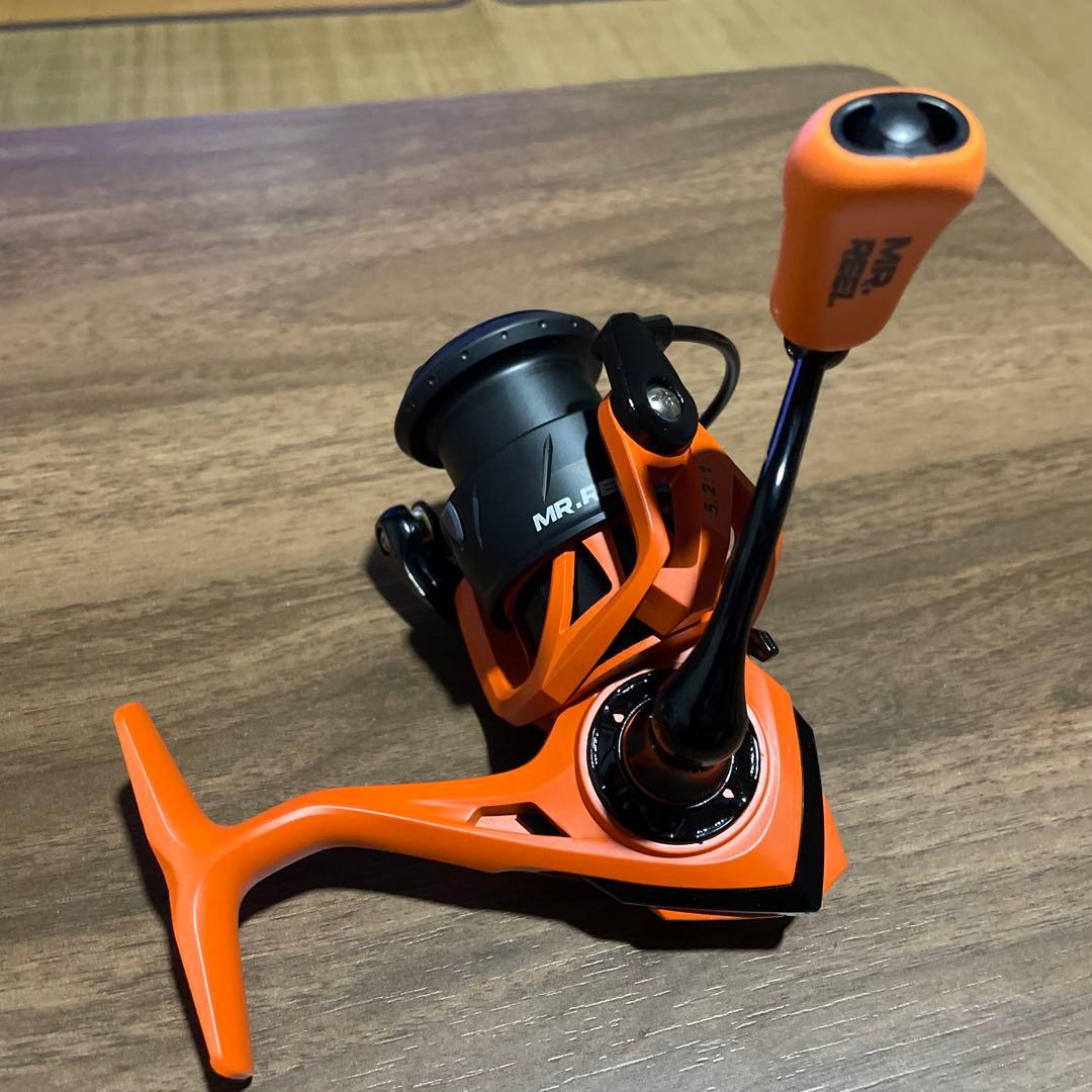 RS2.1 オレンジ スピニングリール 2500 - メルカリ