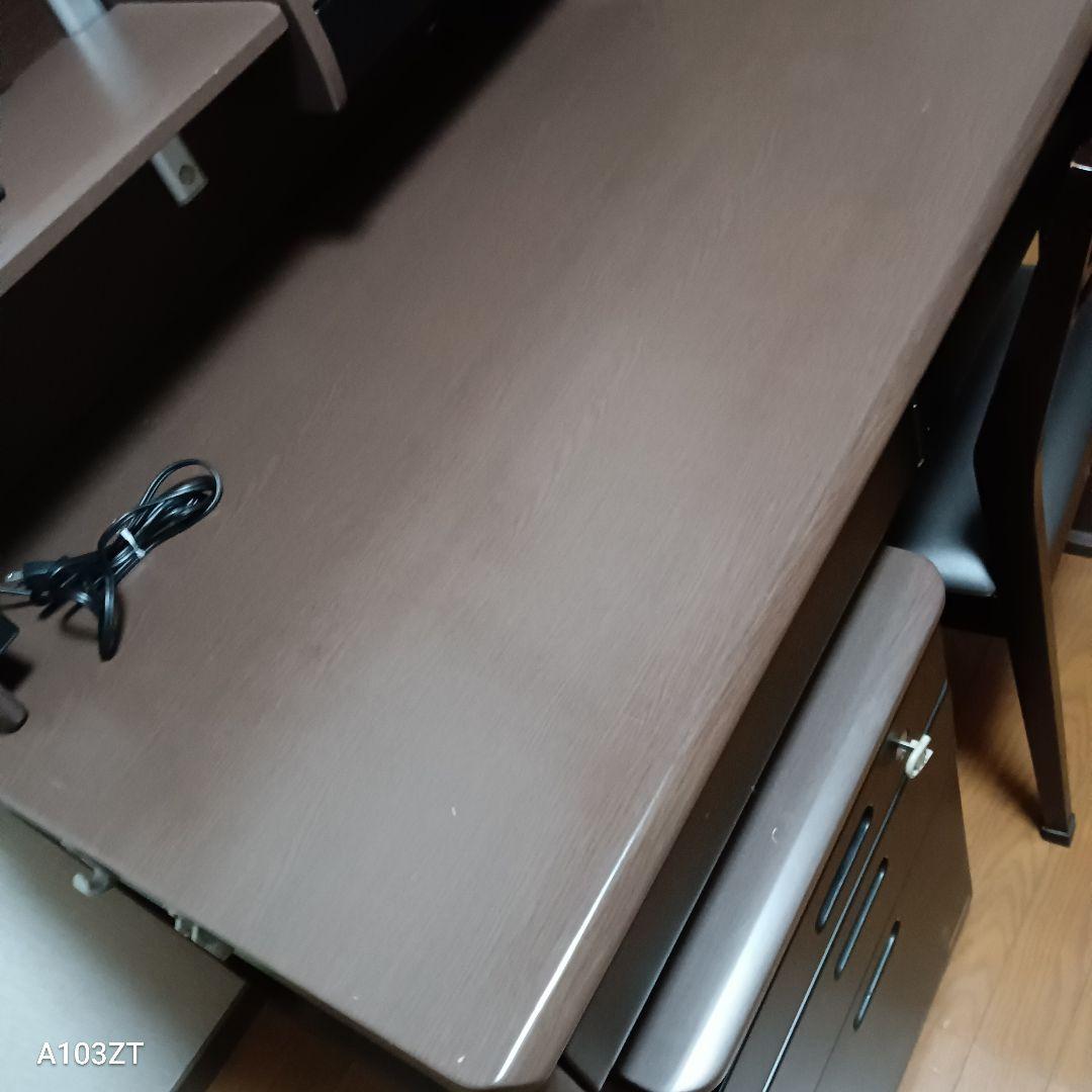 美品 5点セット 学習机、 椅子、上棚、昇降式サイド、卓上