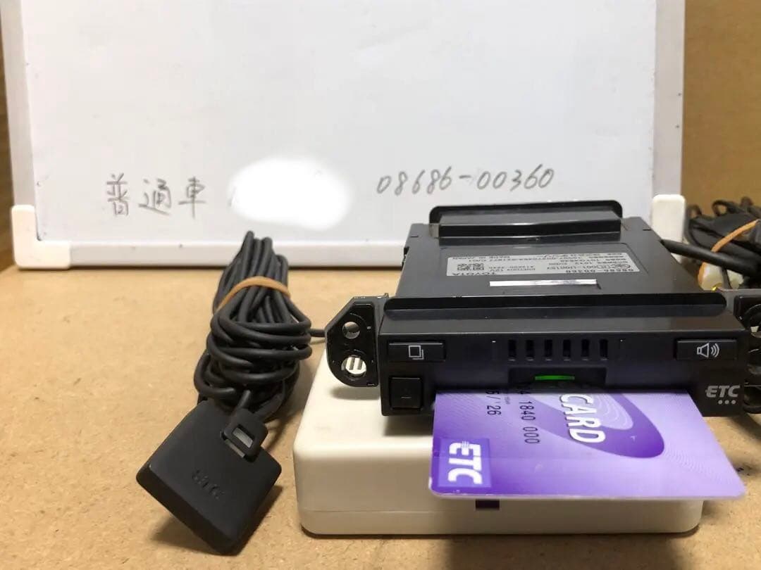 トヨタ純正ETC ビルトイン08686-00360普通車登録新セキュリティ対応