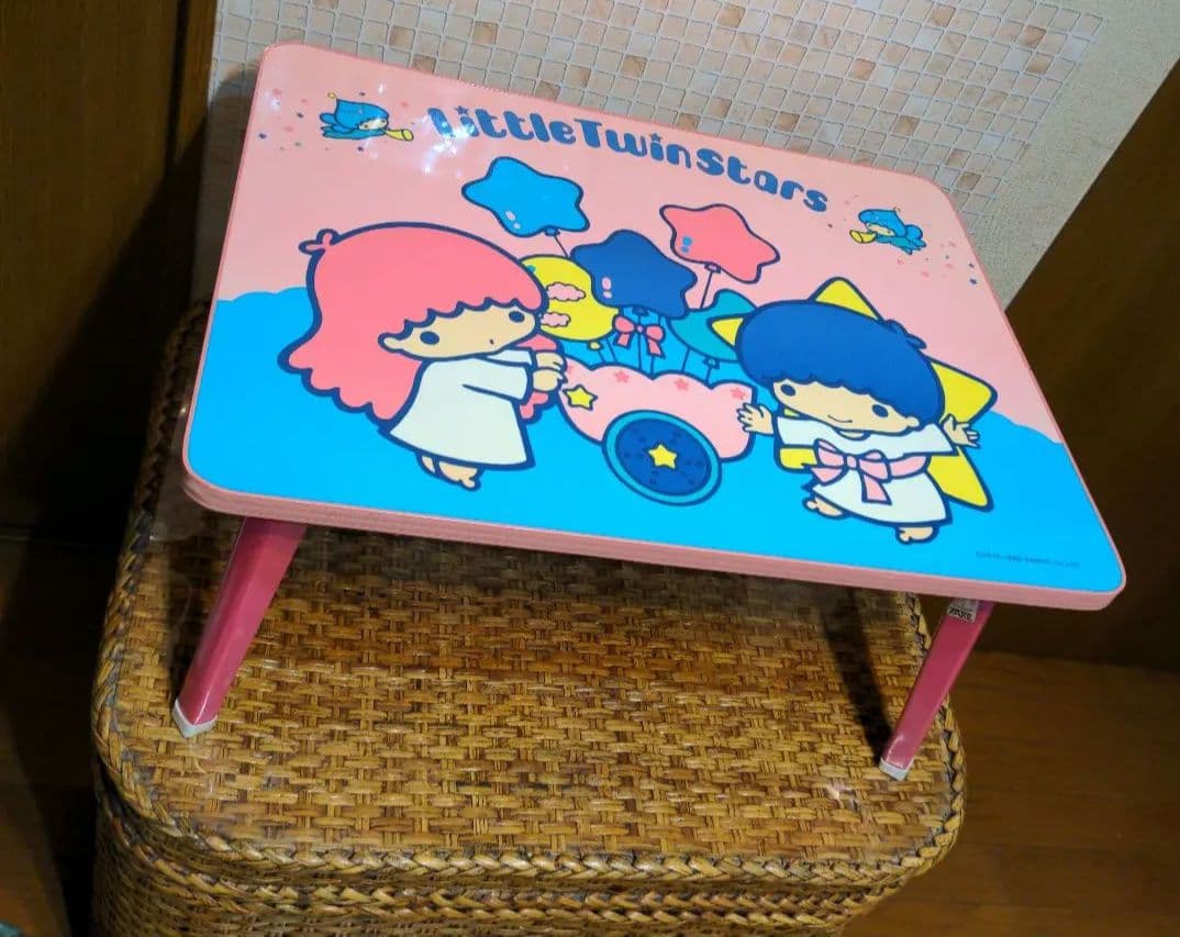 美品 キキララ リトルツインスターズ 折りたたみテーブル 机 昭和