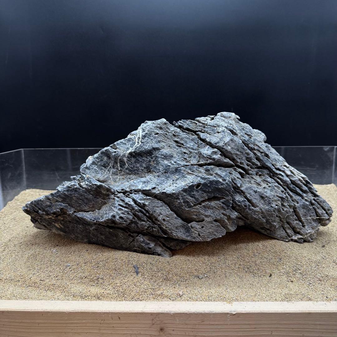 MSS-7019 「セレクト品」酸処理青龍石親石 44cm 龍王石 竜王石