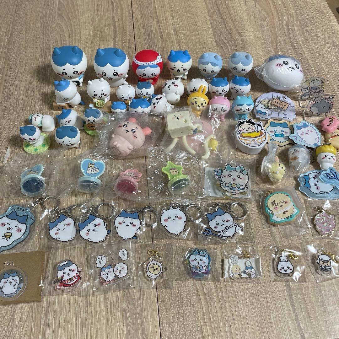 ちいかわ（ハチワレ多め）まとめグッズ売り ちいかわ 東京みやげ 細めハンドタオル（ハチワレ） | ちいかわ