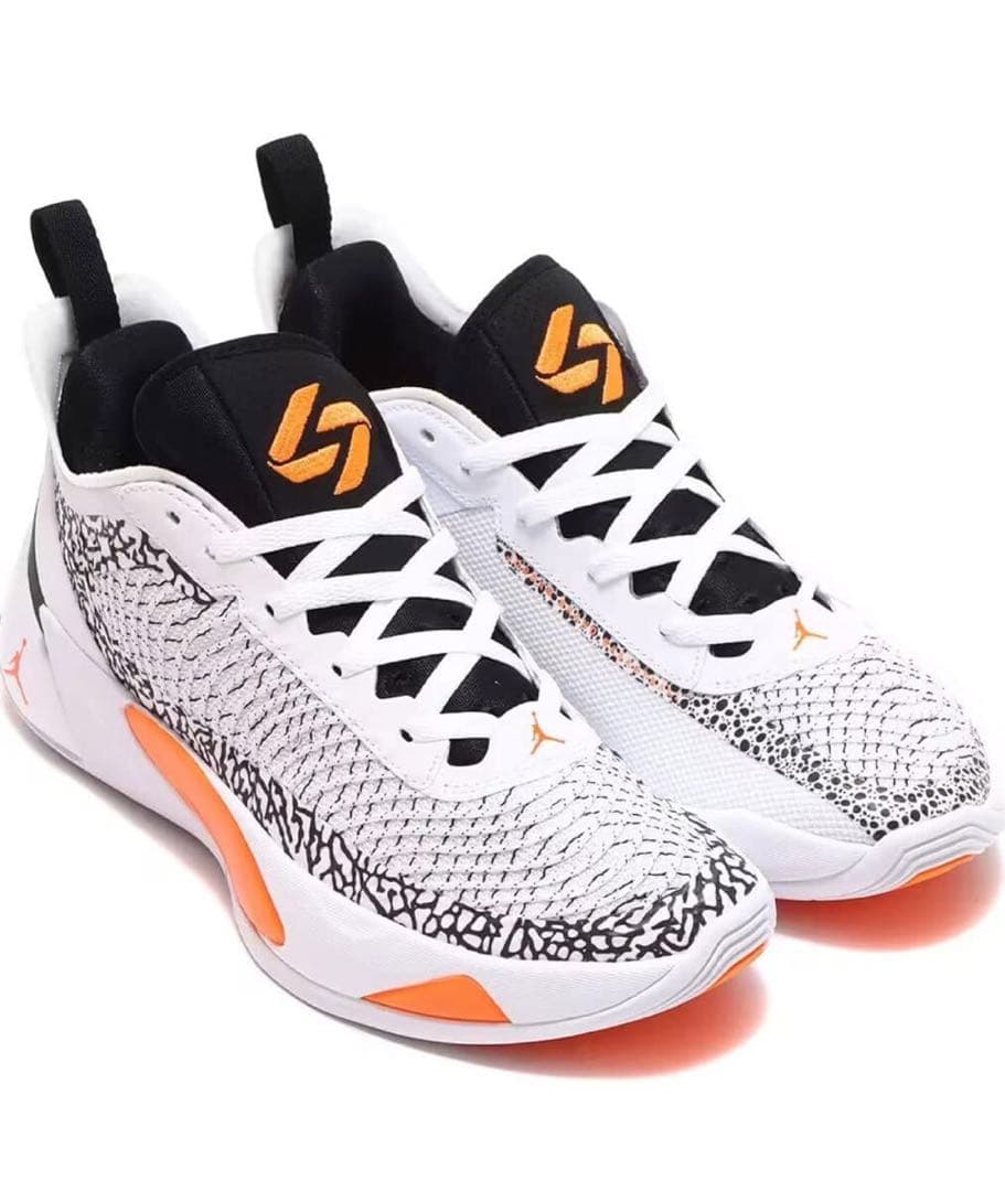 NIKE JORDAN ルカ1 ゼブラ バスケットボールシューズ Amazon | [ナイキ] ジョーダン ルカ 1 PF メンズ バスケットボール