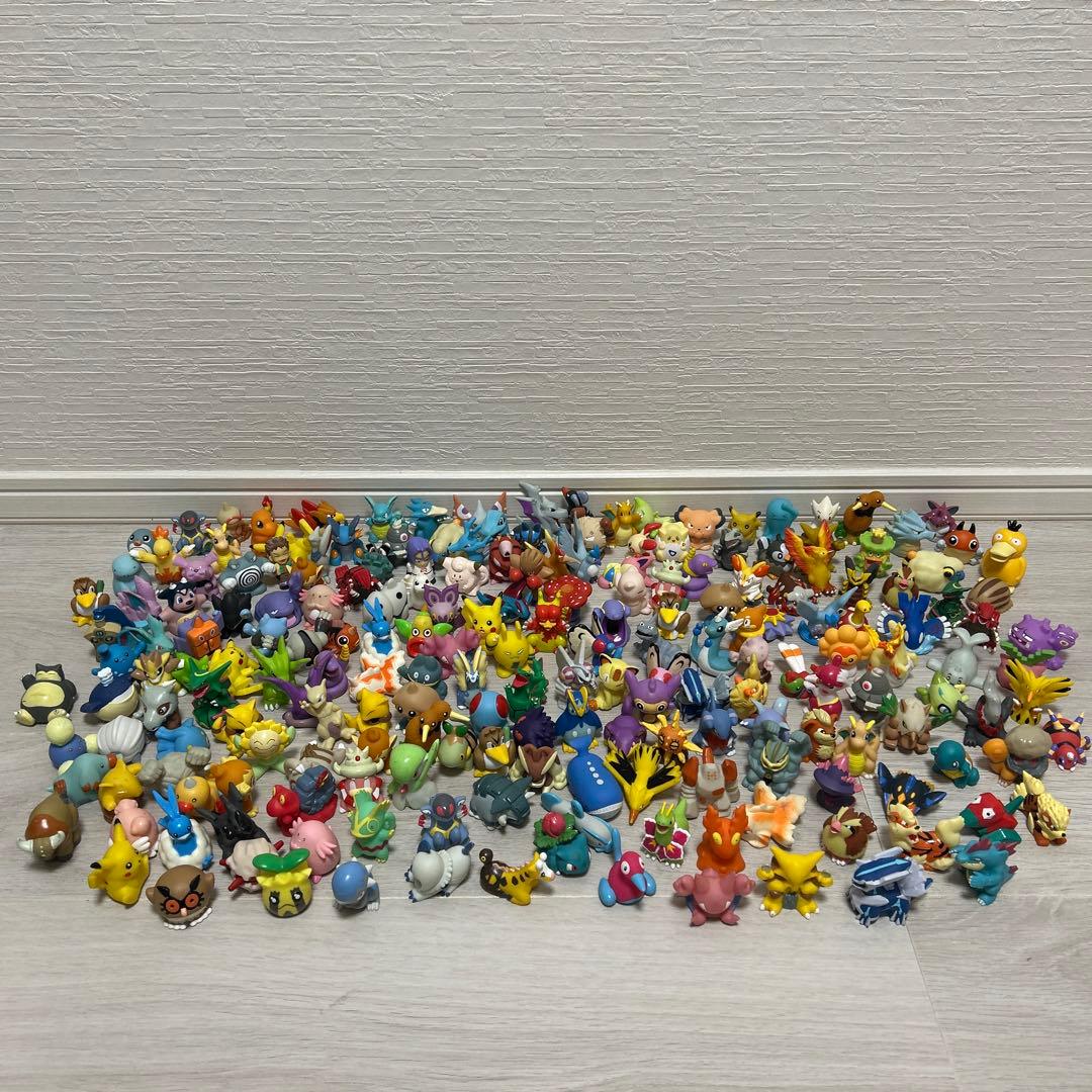 希少品】ポケモンキッズ ポケモン指人形豪華200個セット① - コミック