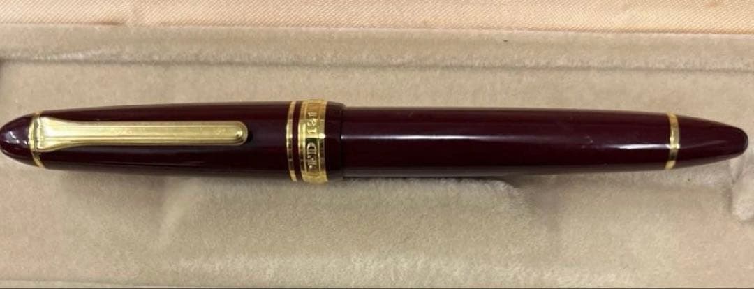 X’mas Sale‼️14K大型ペン先 SAILOR創業1911年記念 ボルドー 楽天市場】【2/20は最大P5倍！】 名入れ 万年筆 セーラー万年筆 SAILOR