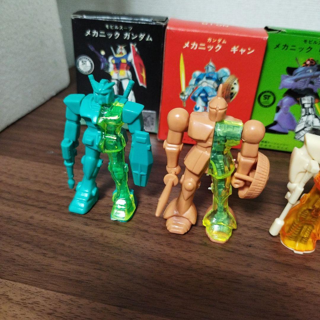 クローバー メカニック ガンダム 7体セット 当時物 - メルカリ