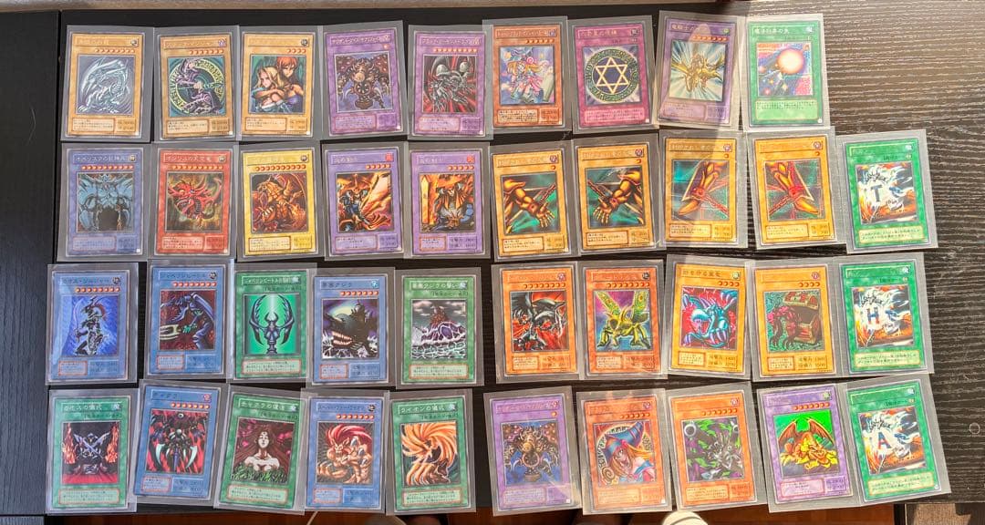 遊戯王OCG デュエルモンスターズ 39枚セット　まとめ売り　レリーフ・初期 遊戯王OCG デュエルモンスターズ 39枚セット まとめ売り レリーフ