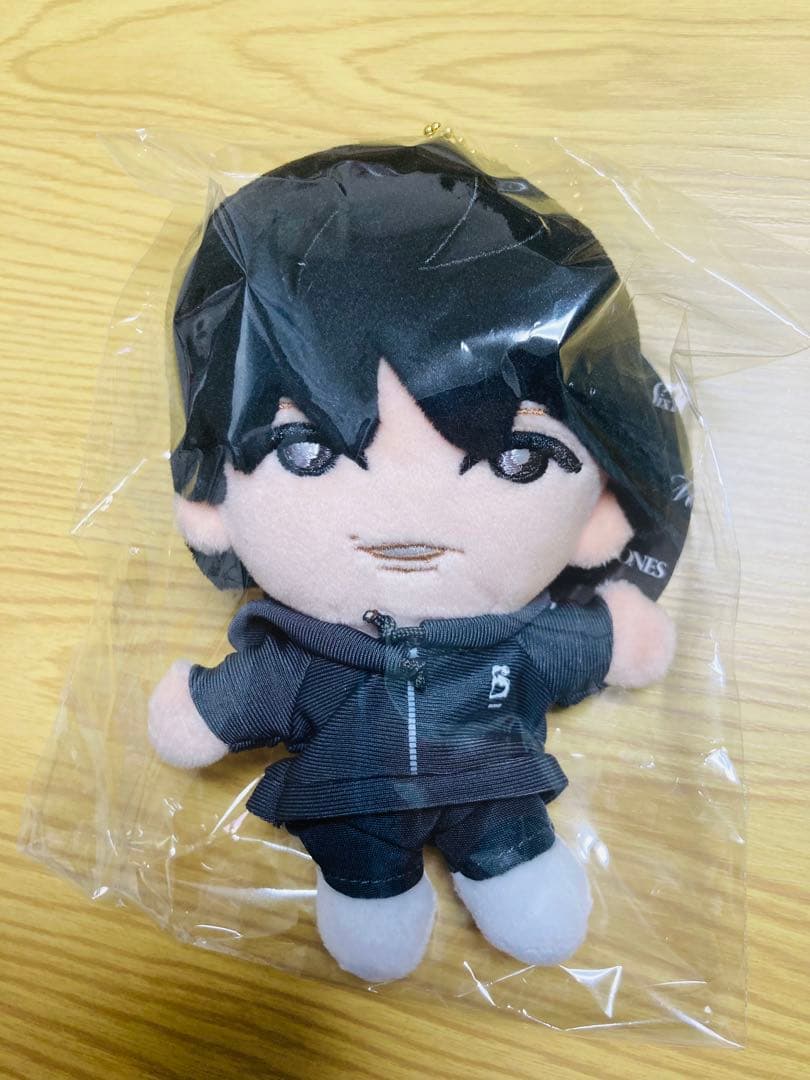 SixTONES 松村北斗 MILESixTONES 手つなぎストぬい - メルカリ