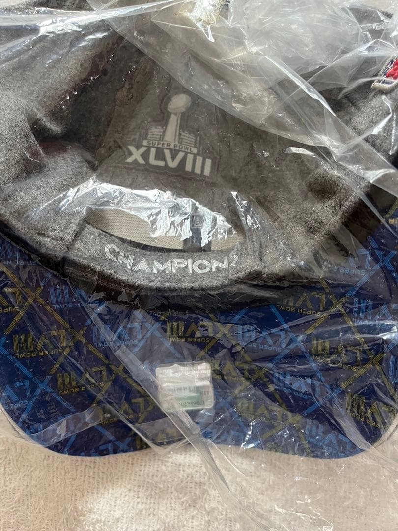 新品未使用】シアトルシーホークス 第48回スーパーボウル優勝記念