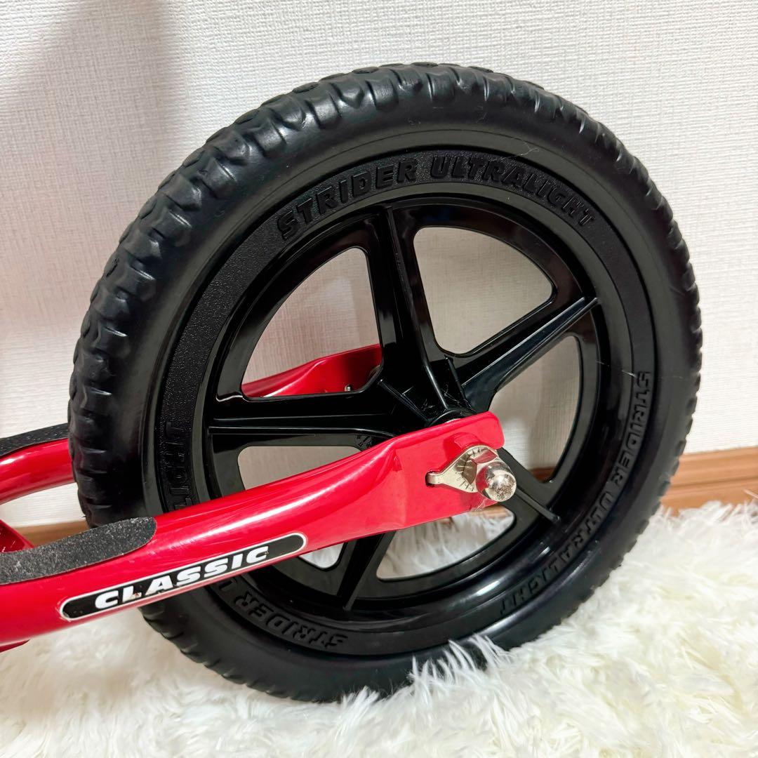 ストライダークラシックモデル 12インチ レッド ストライダー