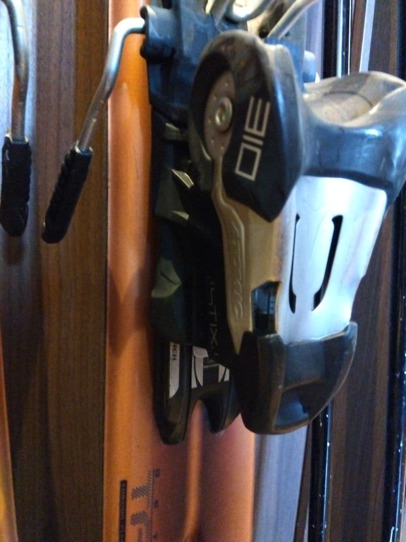 ハイブランド✨️ATOMIC/レディース用/スキーセット/メンテ・WAX済み