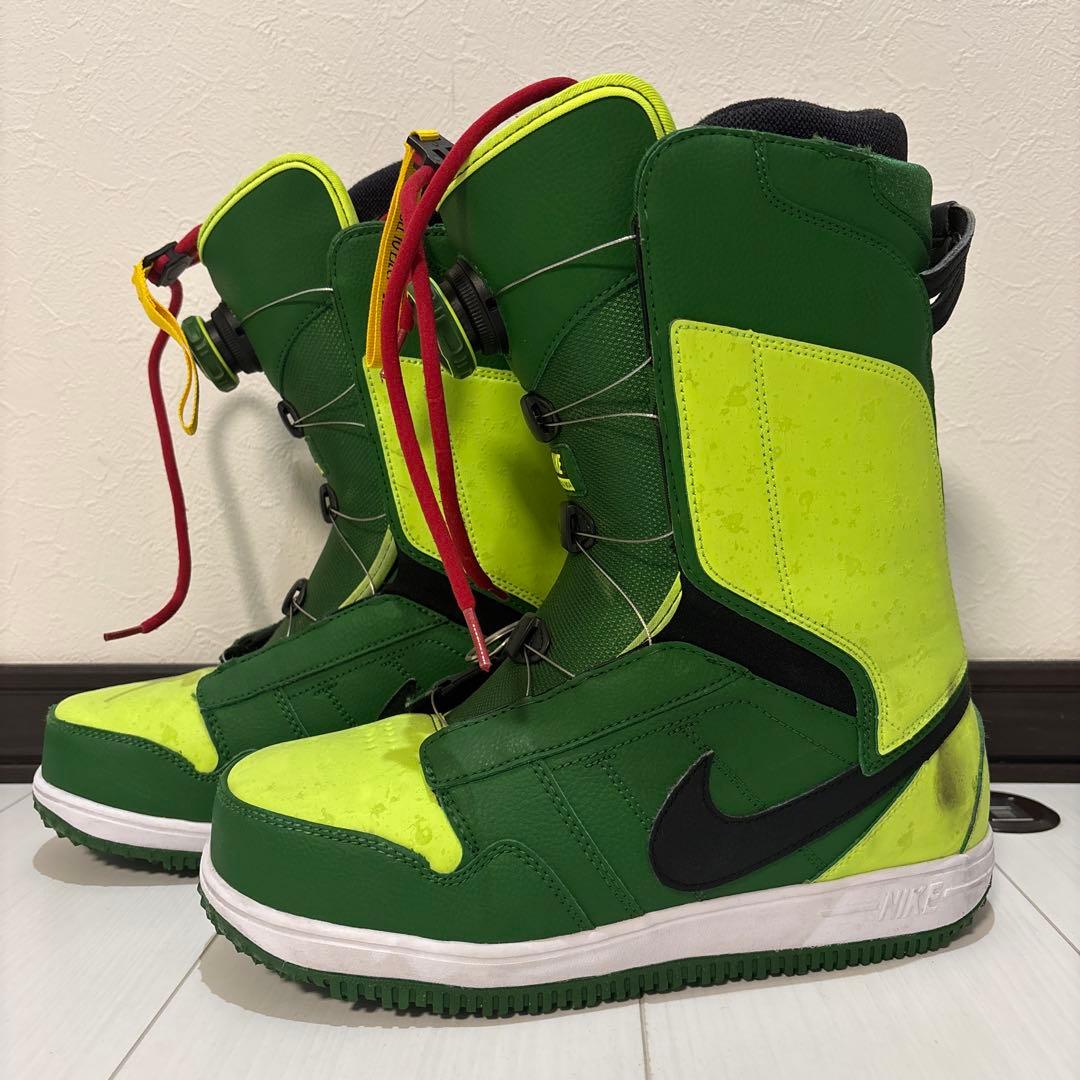 Nike スノーボードブーツ グリーン/イエロー Nike スノーボードブーツ グリーン/イエロー