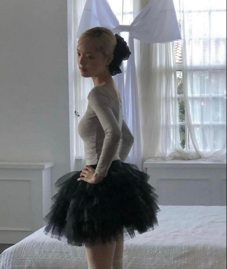 Treat ürself volume tulle tutu black SKIRTS – Treat Ürself
