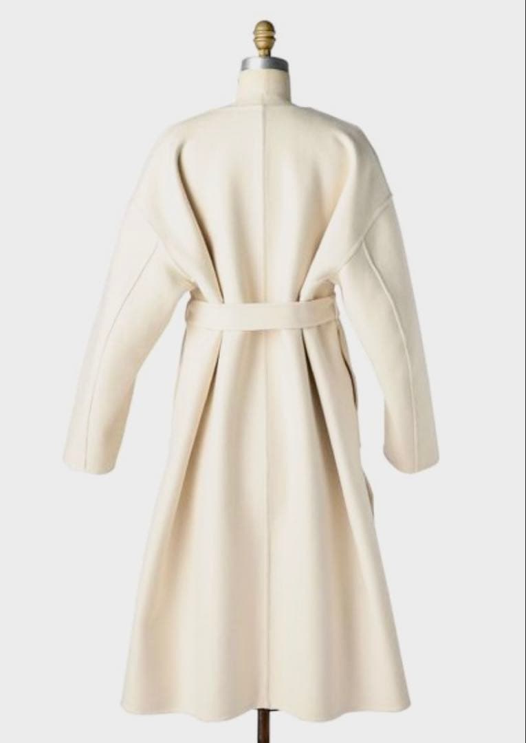 美品】Drawer ウールシルクツイルケヌキVネックコート - メルカリ