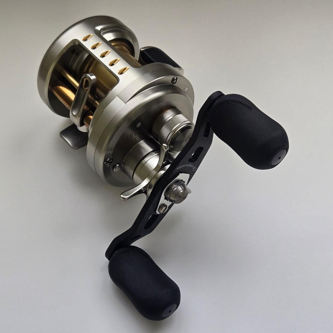 希少】SHIMANO CARDIFF 5ISDC リール