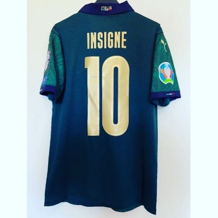 サッカー選手サイン直筆 大分トリニイタにいたときの石田良輔23番