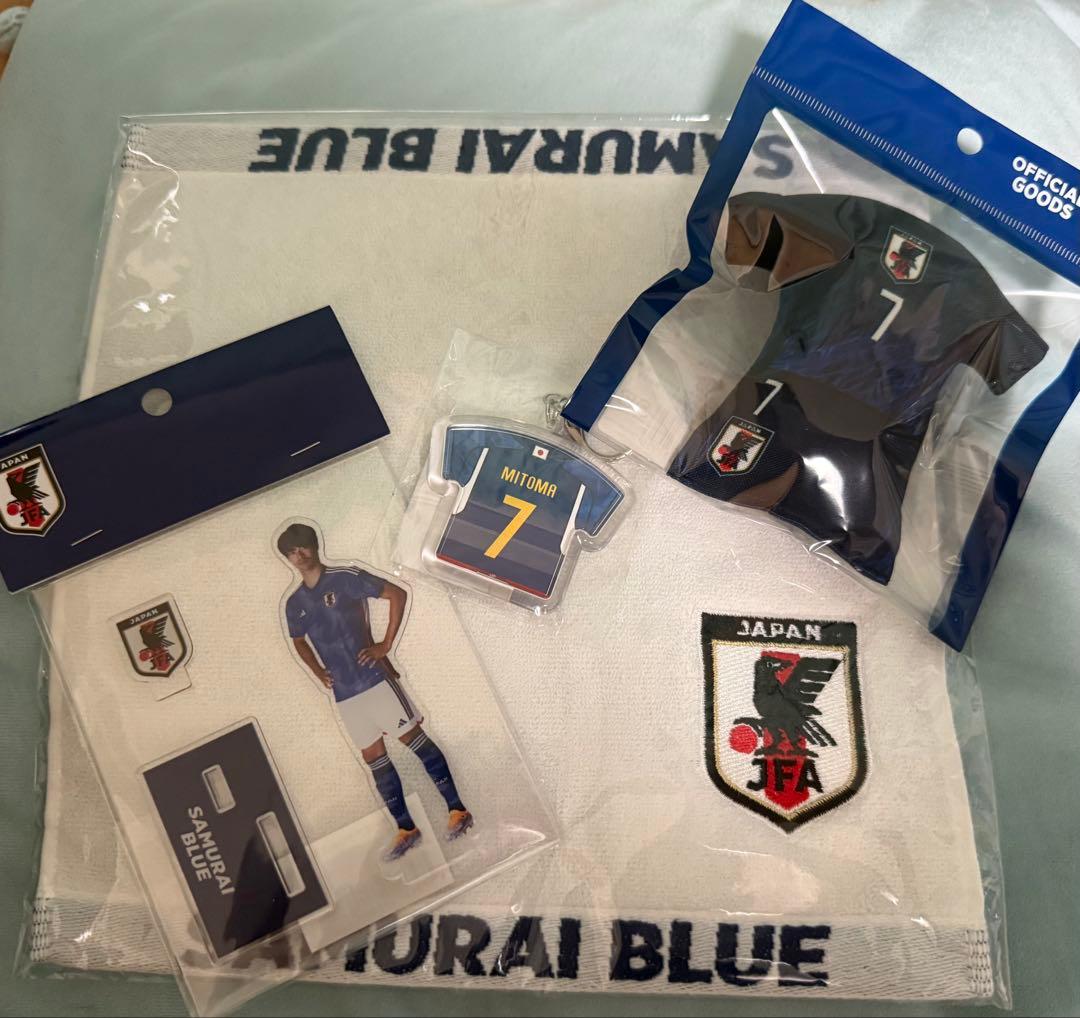 三笘薫直筆サイン入りフォト＋ ブライトン5選手直筆サイン入りカード＋