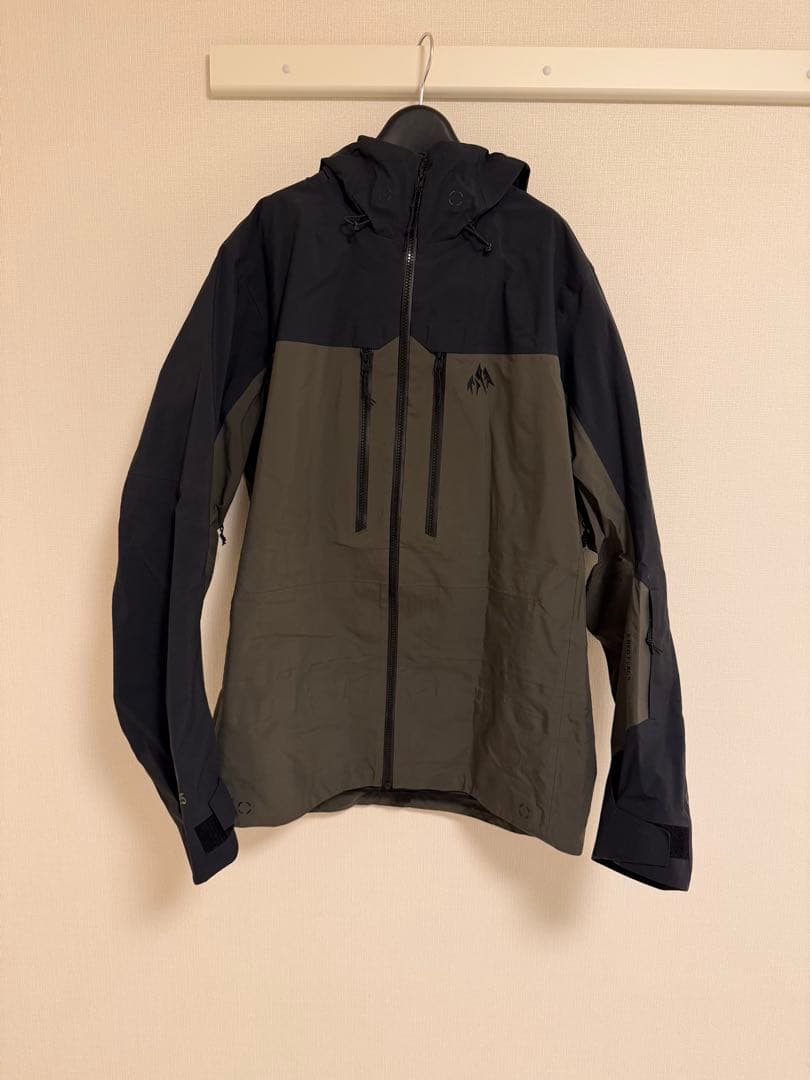 JONES スノーボードウェア M GORE-TEX Pro BC 1回使用 公式